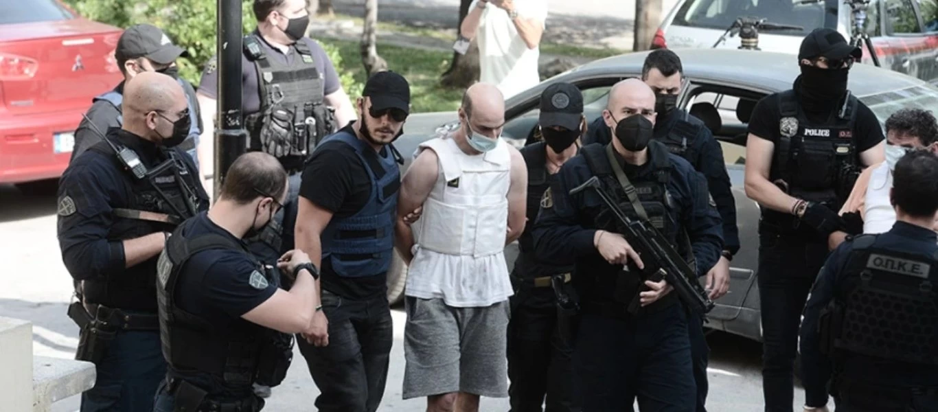 Βιασμός στα Πετράλωνα - Οδηγήθηκε στον Εισαγγελέα ο Βούλγαρος κατηγορούμενος